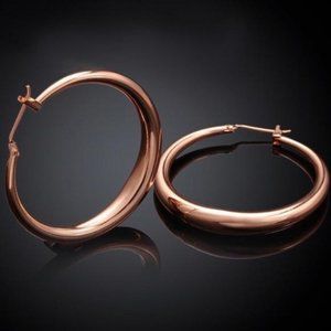 New 18K Rose Gold 1.5” Round Hoop Earrings